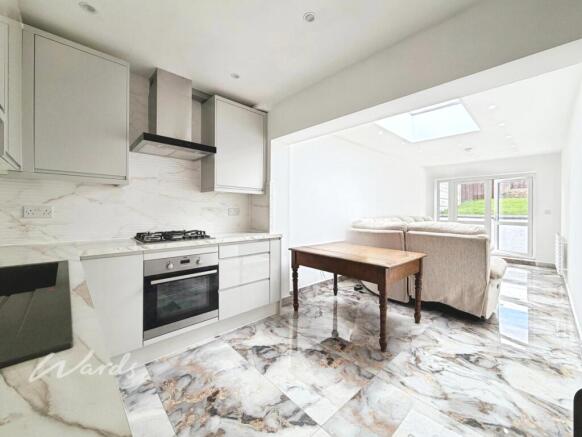 Kitchen-Lounge