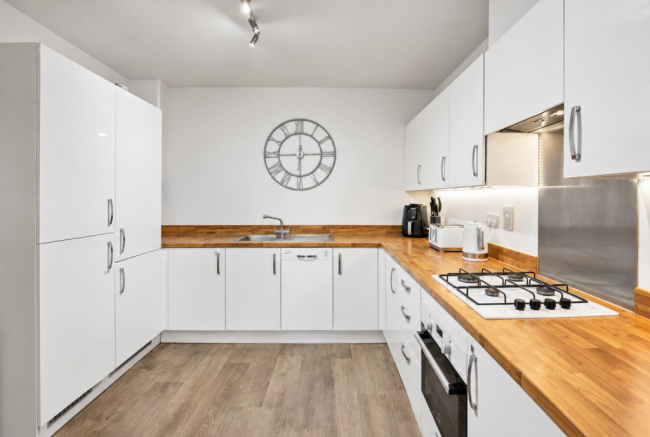 Kitchen2.png