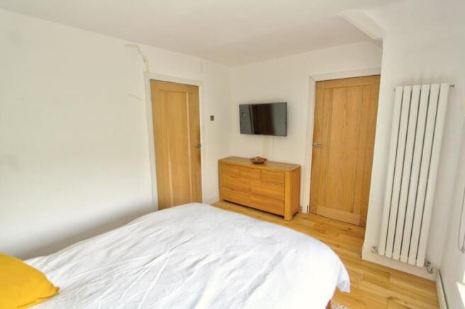 Bedroom 1B