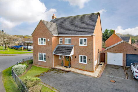 Corby Road, Weldon, Northamptonshire, NN17 3HX