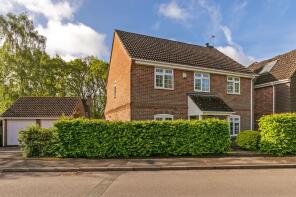 9, Hawthorn Close, Winchester SO21 1UX