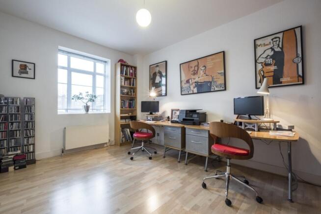 Bedroom/Study