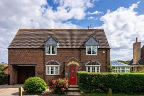 Nutmeg Cottage, Rectory Road, Hull HU12 0LD