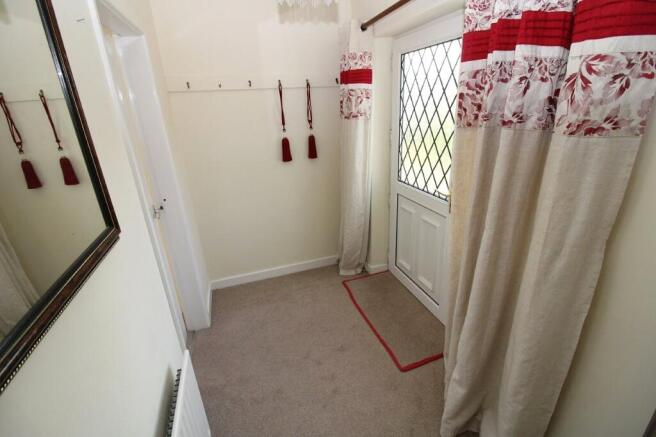 4 bed Bungalow for sale Image 11