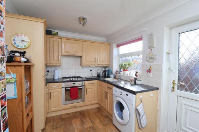 2 bed Terraced for sale Image 5