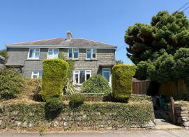 2, Pounds Park Road, Yelverton PL20 7AY