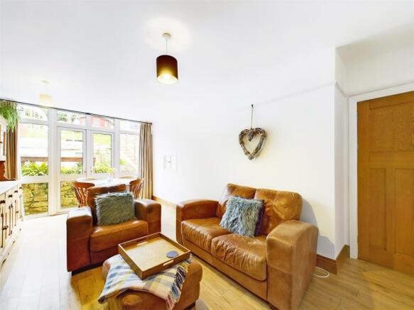 Sitting/Dining Room