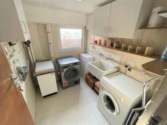 UTILITY ROOM