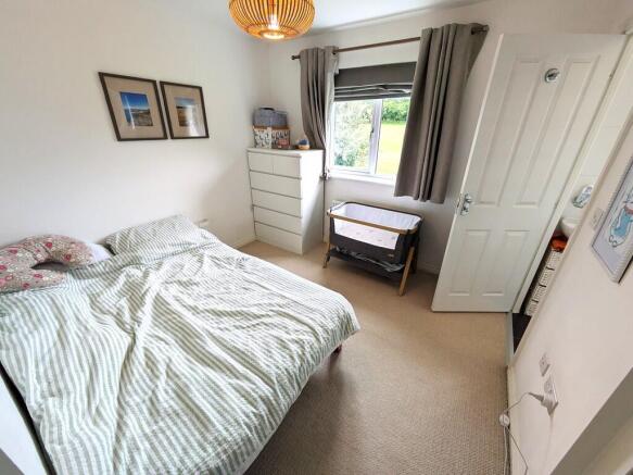 BEDROOM 1A