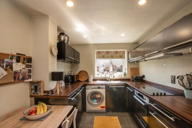 Kitchen Diner: