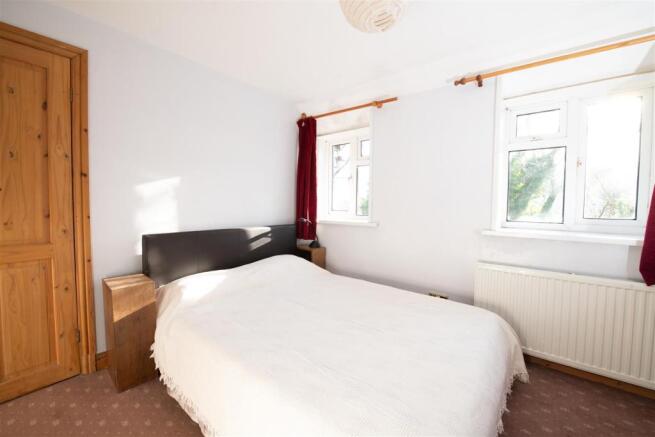 bed3.jpg