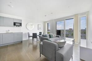 Flat 708, 6 Siddal Apartments, Heygate Street, London SE17 1FQ