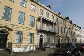 Basement Flat, 11, West Mall, Clifton, Bristol BS8 4BH