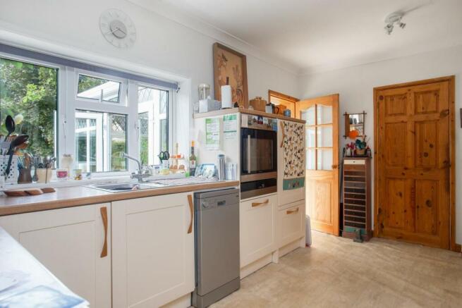 Cropthorne 324522 014.jpg
