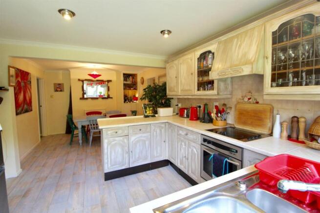 Kitchen.jpg