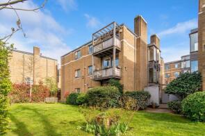 9, 22 Highwood Court, Highbury Crescent, London N5 1RX