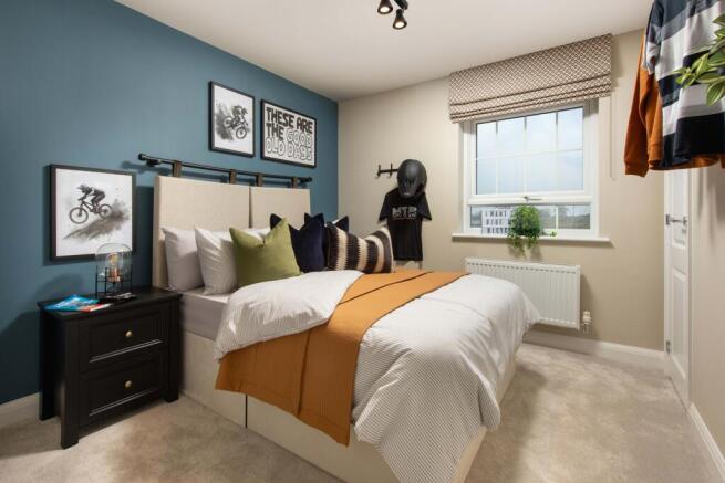 4 bed Detached for sale Image 8