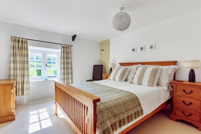 Bedroom.jpg