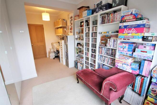 Photo 9