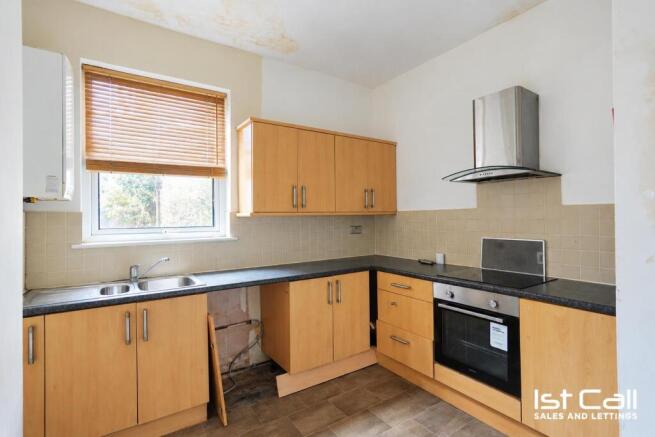 Kitchen/ Breakfast Room