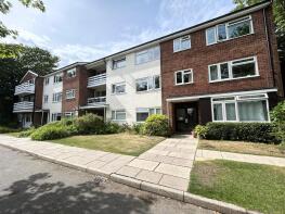 13, 24 Athelney Court, Grove Road, Bournemouth BH1 3DB