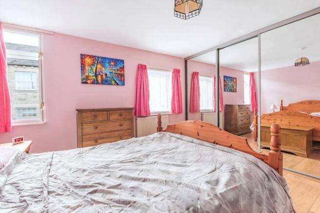 Bedroom 1 (Double)