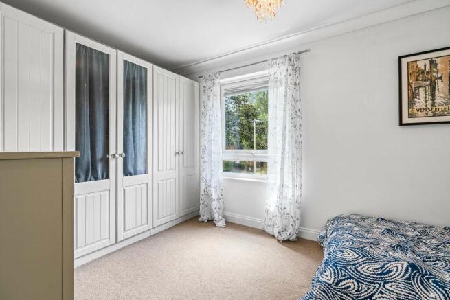 Bedroom 2 (Double)