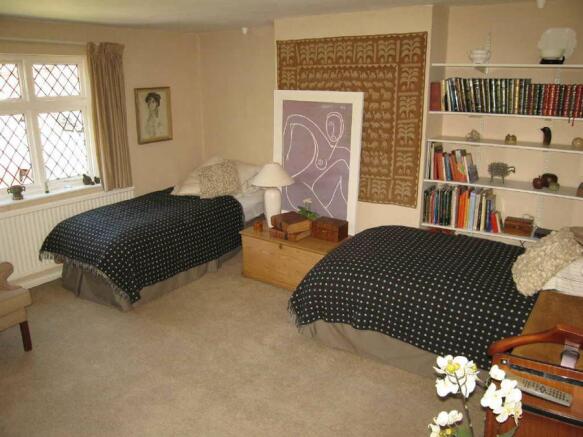 Photo 7