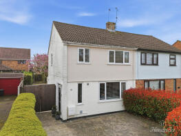 16, Dorothy Gardens, Thundersley, Benfleet SS7 3AE