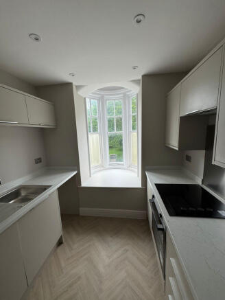 1 bed Flat to rent Image 6
