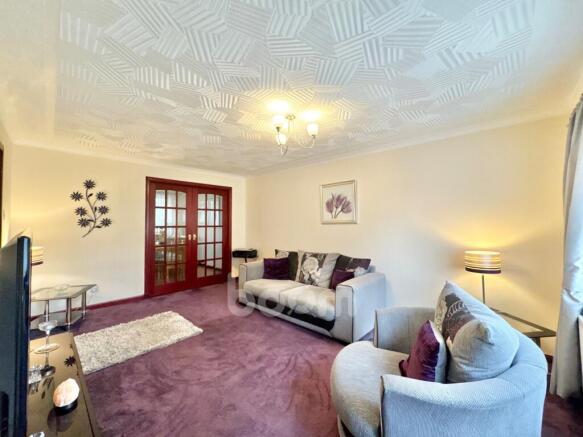 Eriskay Court, Dreghorn lounge pic