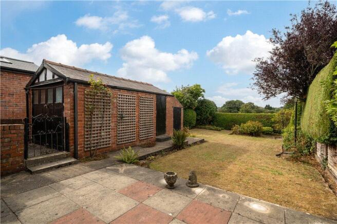 3 bed Semi-Detached for sale Image 11
