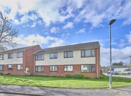 9, Middlefield Court, Hinckley LE10 0QT