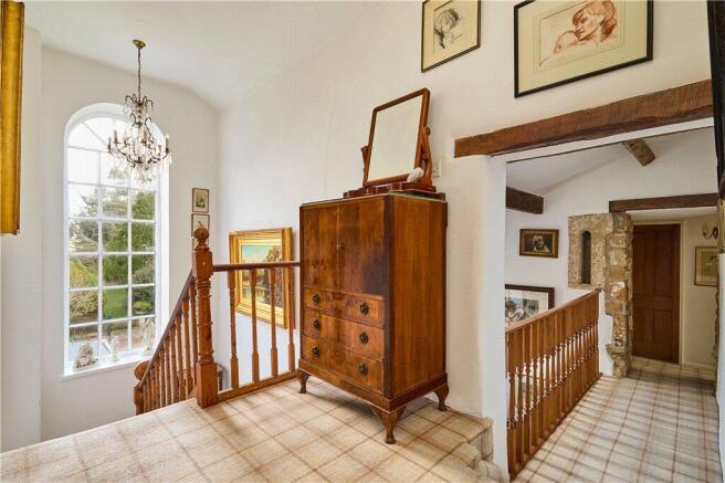 5 bed Terraced for sale Image 12