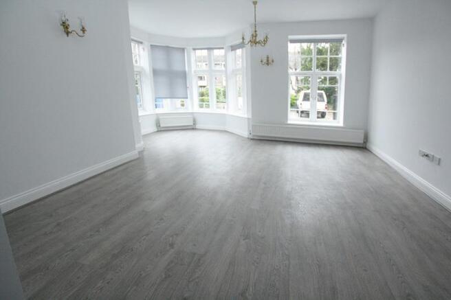 Southgate, Crawley, West Sussex. RH10 6AA (1).jpg