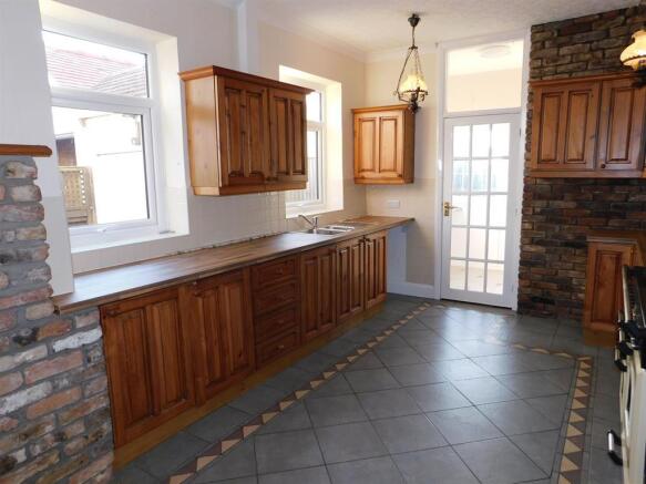 Kitchen 2