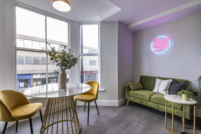 157HighStreet-40 2.jpg
