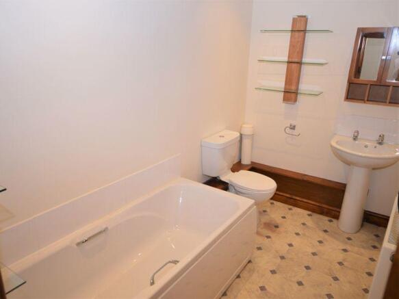 Photo 5