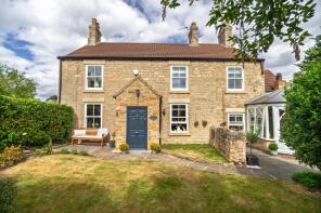 2 The Farmhouse, Common Road, Thorpe Salvin, Worksop S80 3JJ