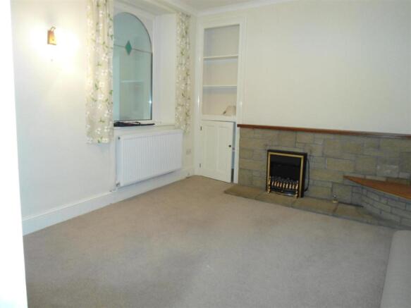 SITTING ROOM