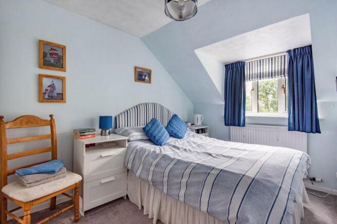 Bedroom 2 (Double)