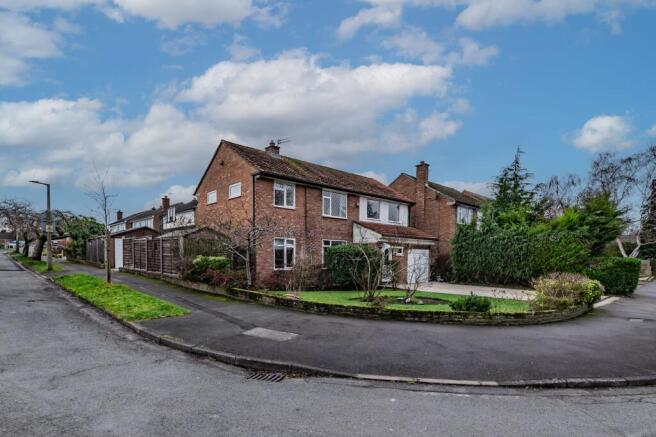4-bed detached on Radnormere Drive, Cheadle Hulme, SK8, £595,000