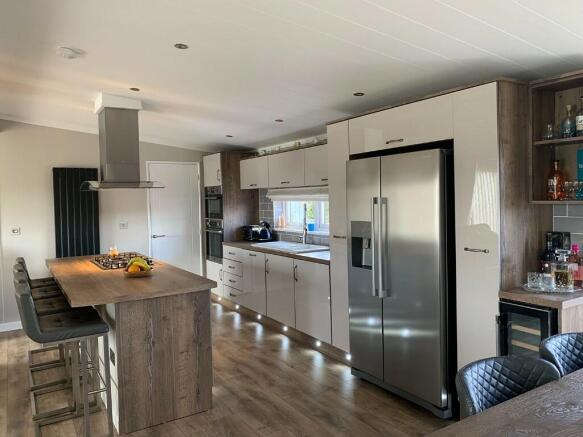 2 bed Lodge for sale Image 5