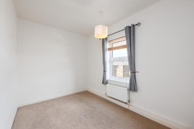 2 bed Terraced for sale Image 10