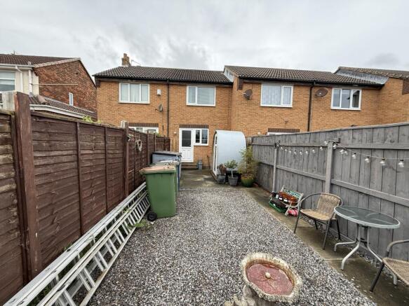 2 bed Town House for sale Image 8