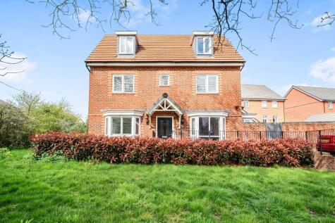 Bays Crescent, Reading