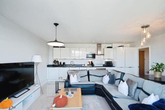 Living/Dining Area
