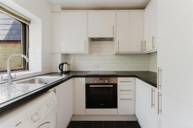10 Kipling Kitchen.jpg