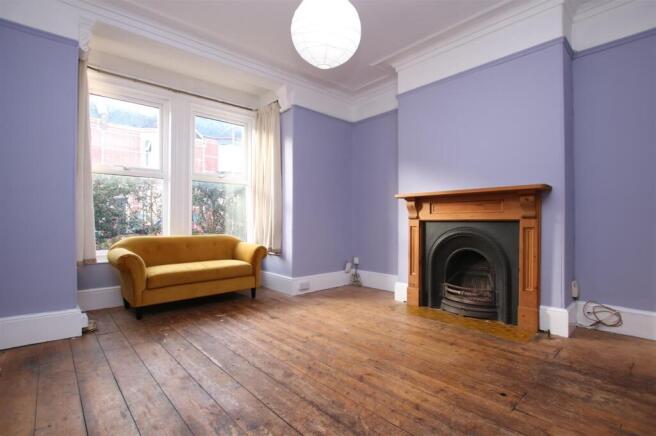 Living Area.JPG
