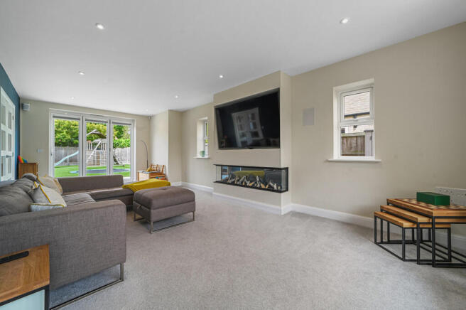 Lexden Road, West Bergholt photo 4